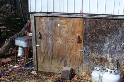 Sealed up with insulated door for the cold.