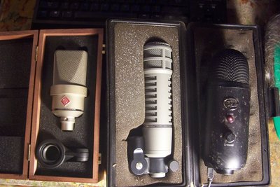 20190609-2251-mics-3.jpg