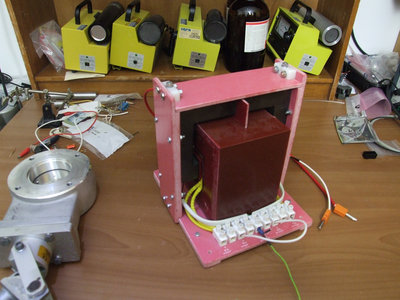 High voltage transformer