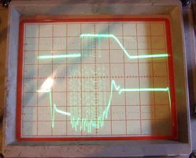 Reposted image, neutron detector on top, voltage on second grid bottom trace